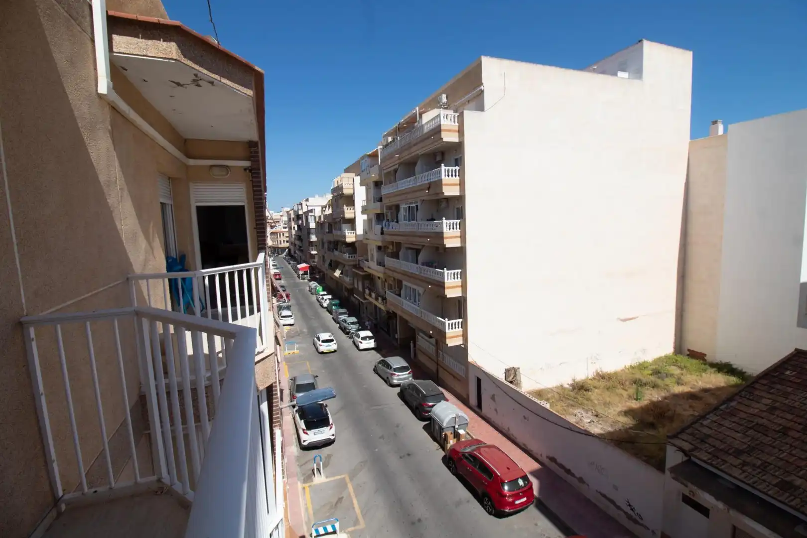 Vista exterior de Pis en venda en Torrevieja amb Aire condicionat i Balcó