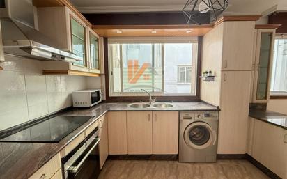 Kitchen of Flat for sale in Ames  with Furnished, Oven and Washing machine