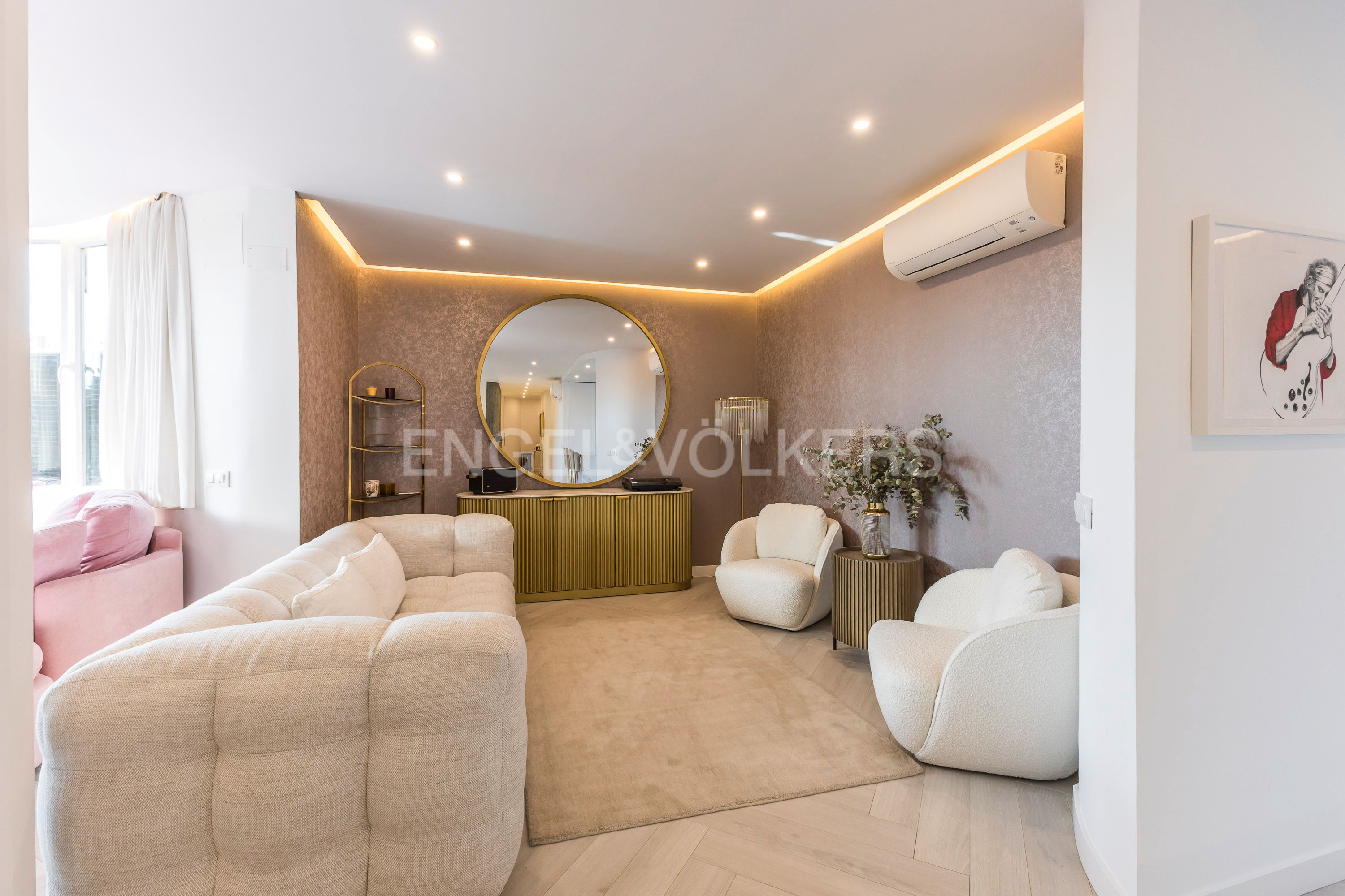 Sala d'estar de Pis de lloguer en  Madrid Capital amb Aire condicionat, Calefacció i Moblat