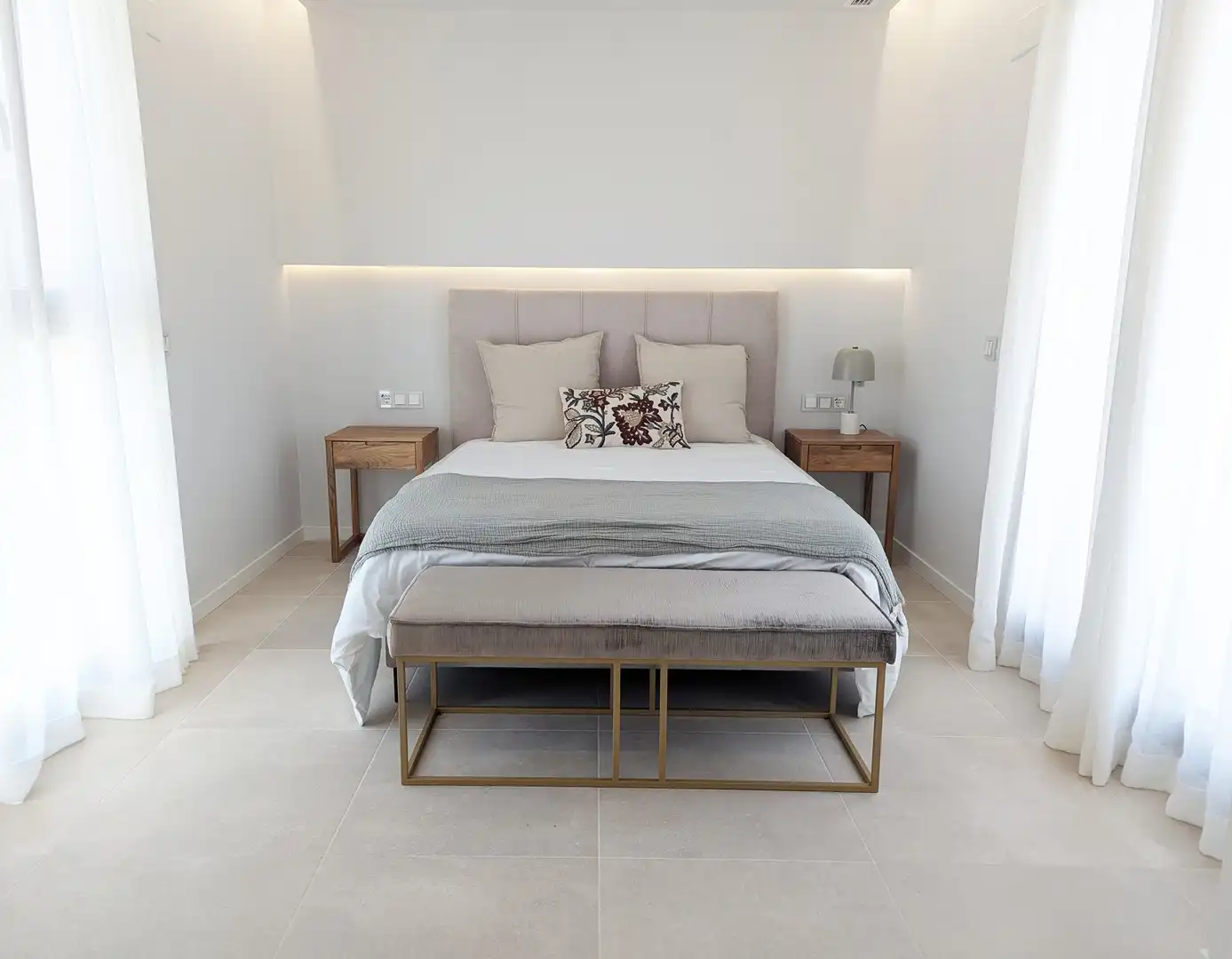 Penthouse with pool for sale in Carrer Llac Maracaibo, imagen 10