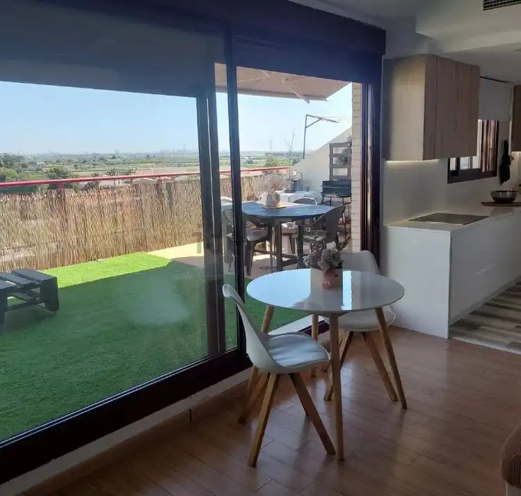 Terrace of Duplexes for rent in Silla  with Air Conditioner, Terrace and Oven