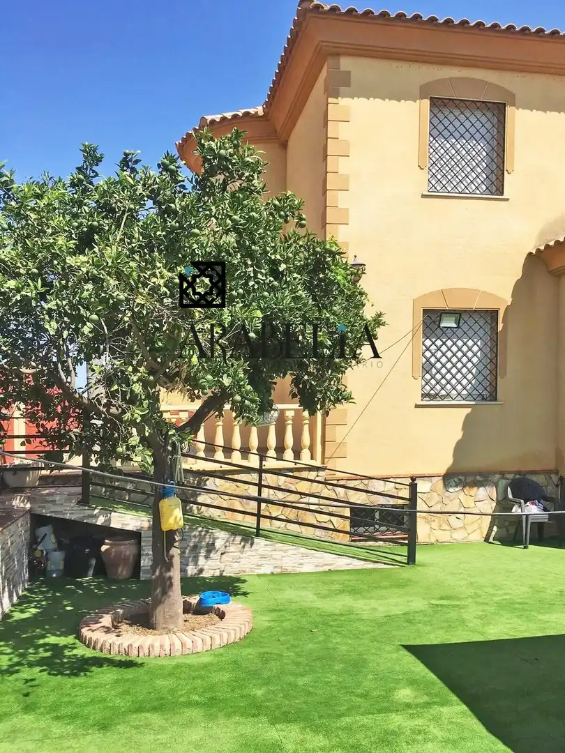Villa con piscina in vendita a Periurbano Oeste - Sierra, imagen 13