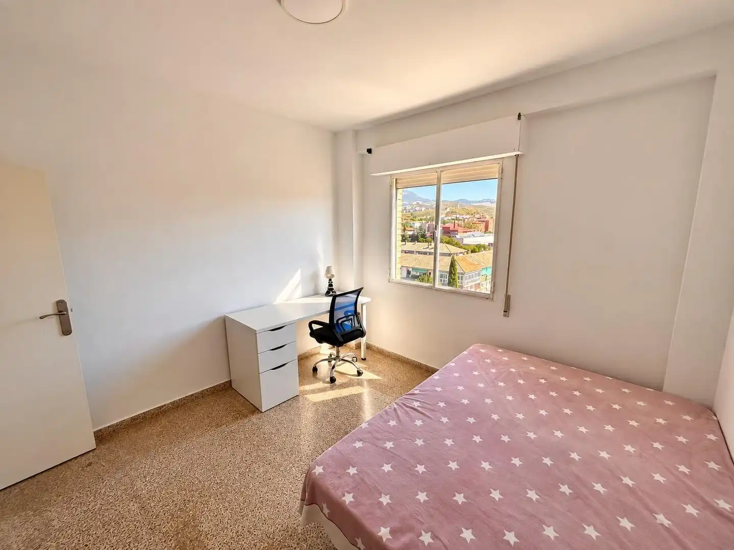 Habitación de Piso para compartir en Norte