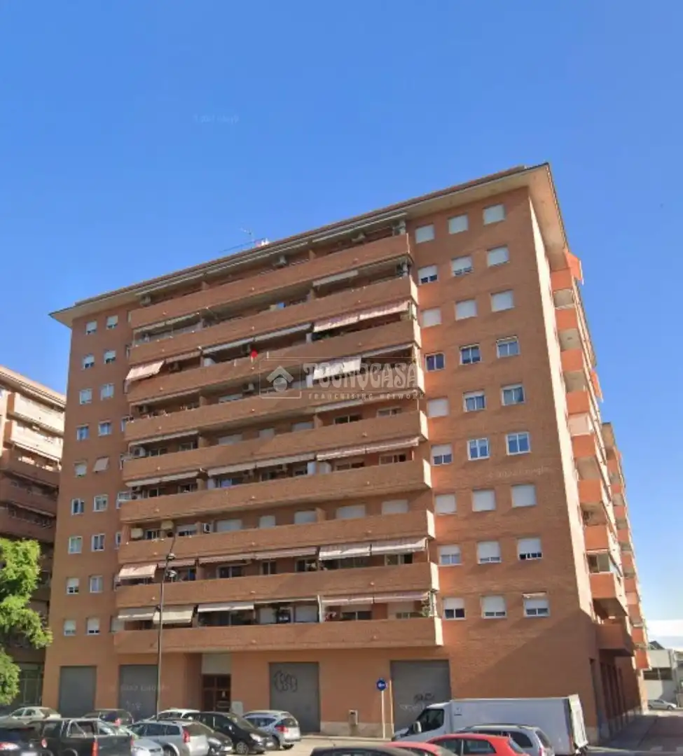 Vista exterior de Pis en venda en Tarragona amb Aire condicionat, Calefacció i Parquet