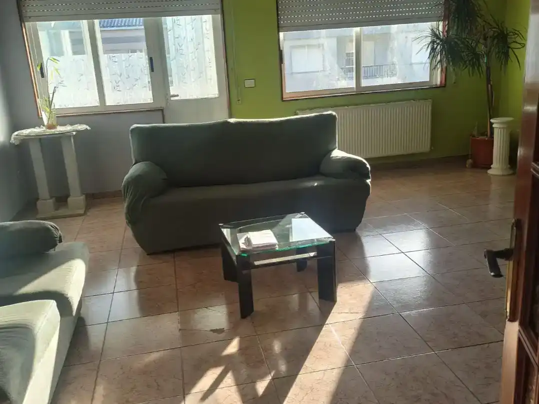 Wohnzimmer von Wohnung zur Miete in Vimianzo