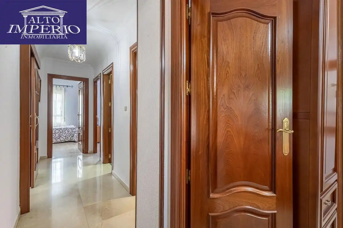 Piso con ascensor en venta en Calle ARQUITECTO JIMENEZ LACAL, imagen 16