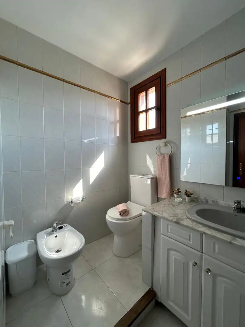 Baño de Casa o chalet de alquiler en La Pobla de Farnals con Aire acondicionado, Terraza y Piscina