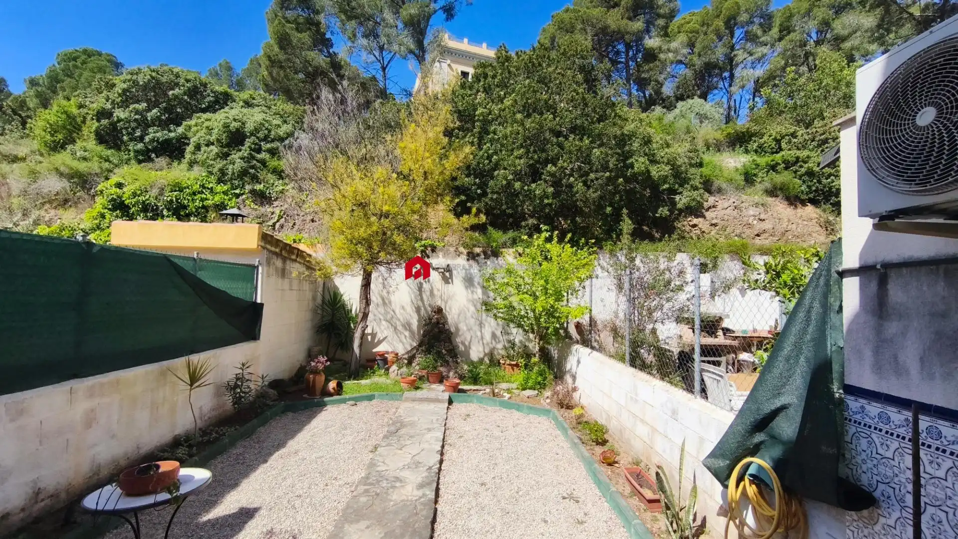 Garten von Einfamilien-Reihenhaus zum Verkauf in Roquetes mit Klimaanlage, Heizung und Privatgarten