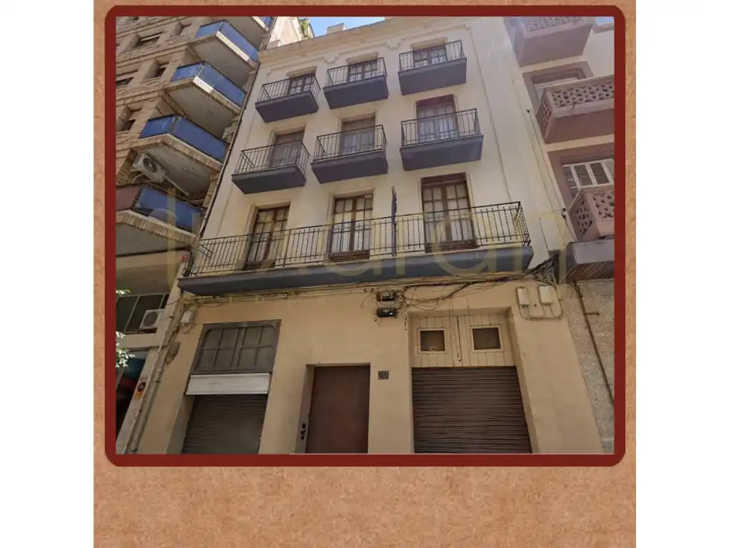 Altres en venda a Calle Comtes D'Urgell 20