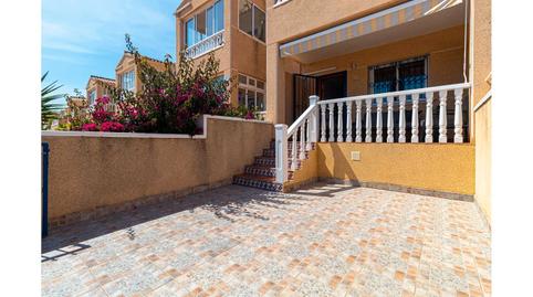 Foto 5 de Casa adosada en venta en Calle Realistas, Los Balcones y los Altos, Alicante