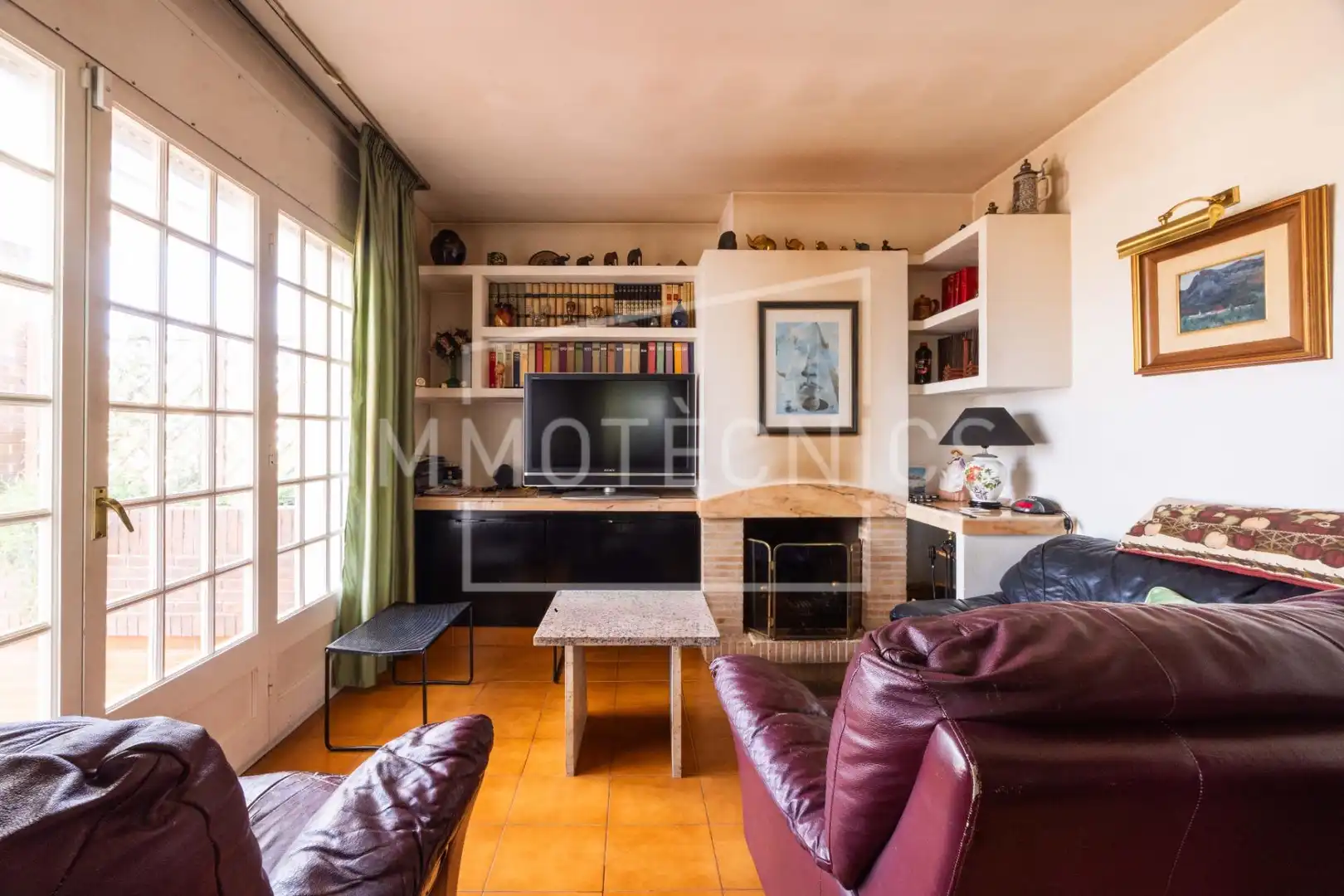 Sala d'estar de Casa o xalet en venda en Canet de Mar amb Calefacció, Jardí privat i Terrassa
