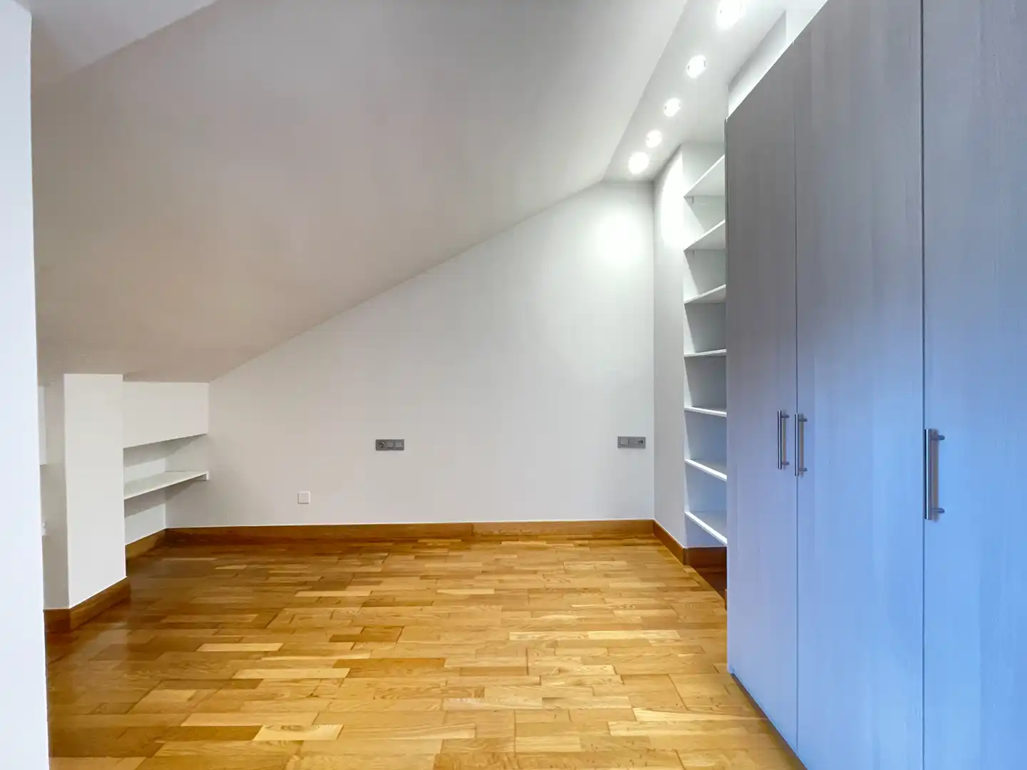 Piso de alquiler en Donostia - San Sebastián  con Calefacción, Parquet y Terraza