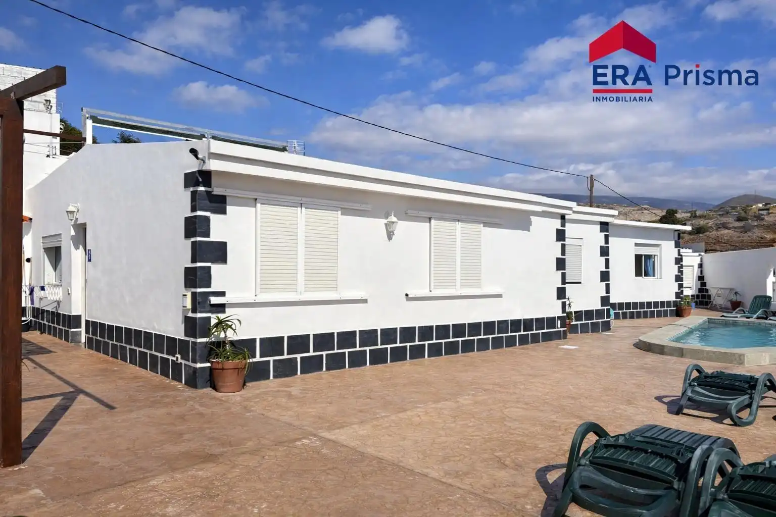 Vista exterior de Casa o chalet en venta en Fasnia con Aire acondicionado, Jardín privado y Piscina