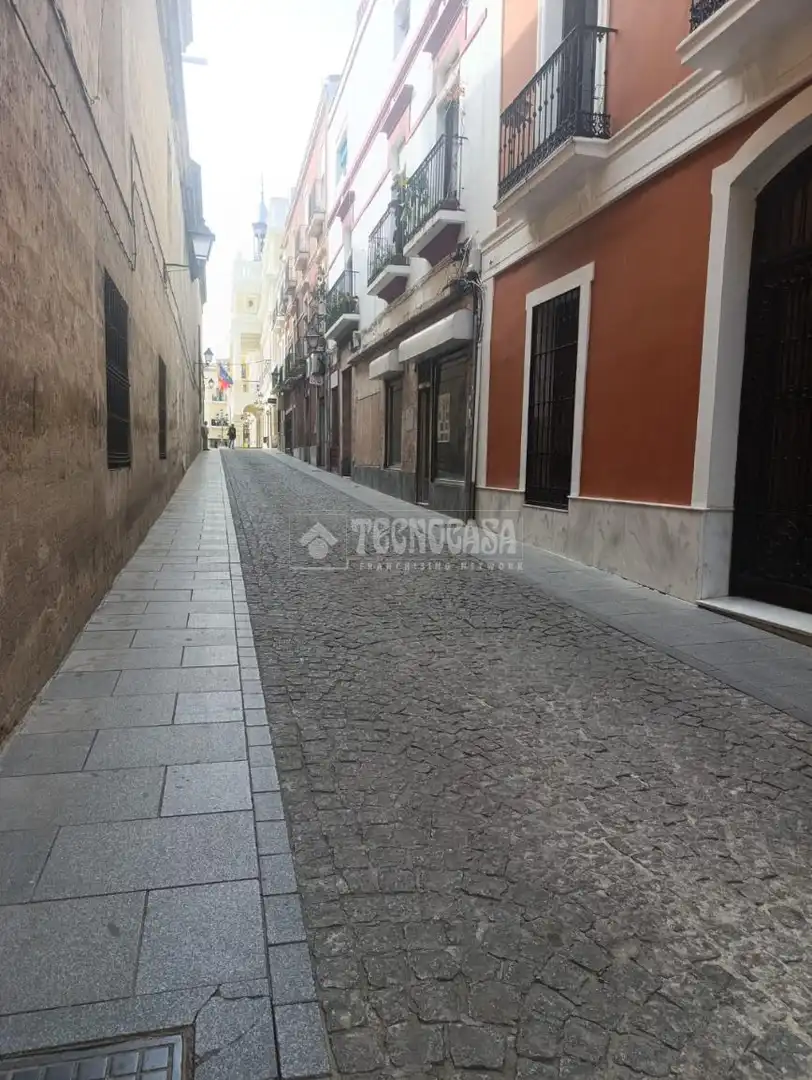 Local comercial en venda a Casco Antiguo, imagen 9