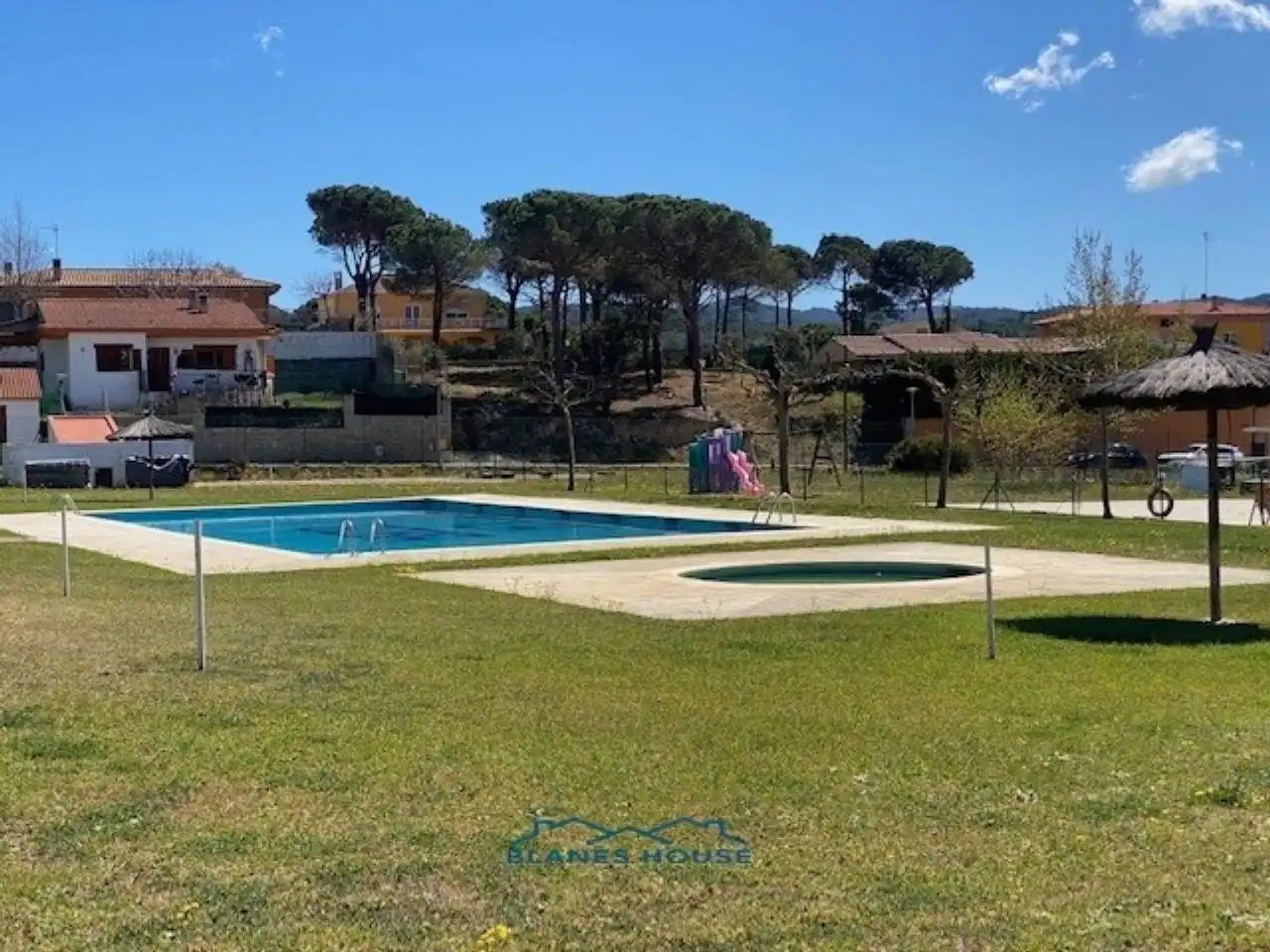Casa amb piscina en venda a Calle Ronda Goba 0, imagen 44
