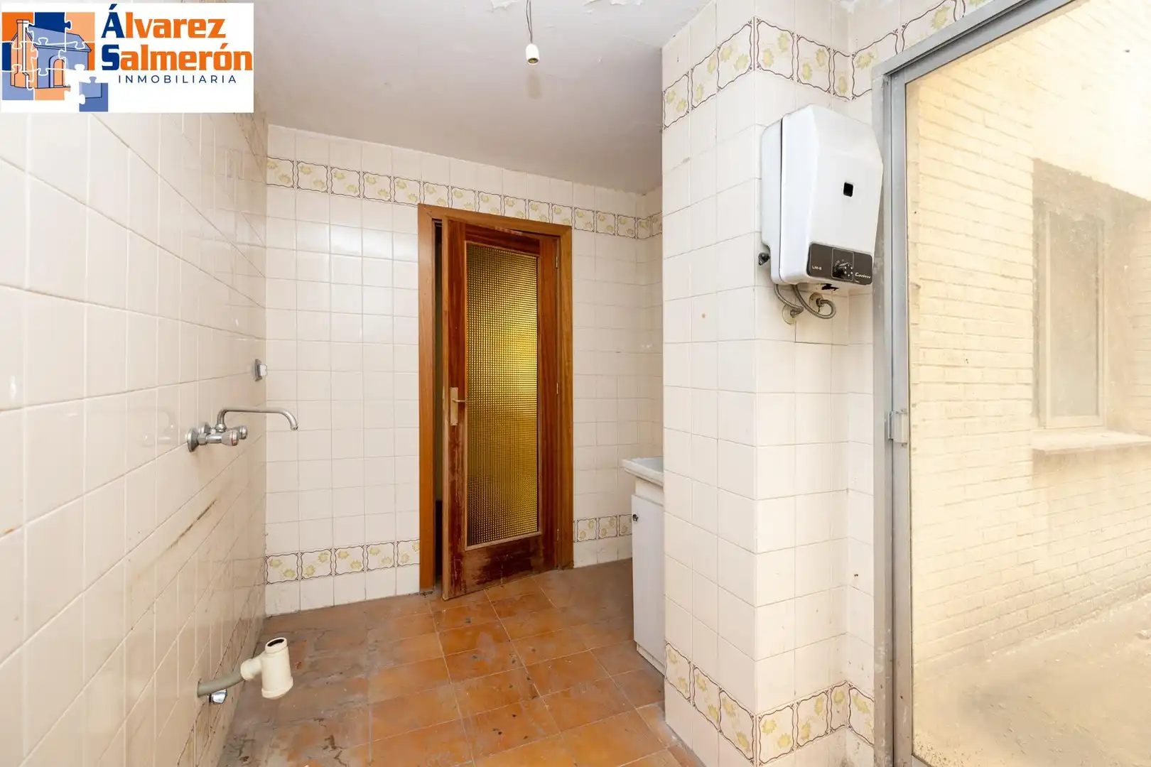 Bany de Pis en venda en Granada