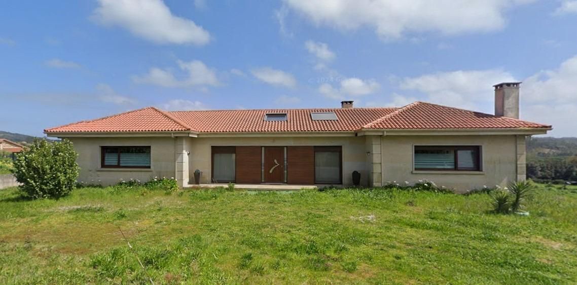 Exterior view of House or chalet for sale in Carballo  with Air Conditioner, Heating and Private garden