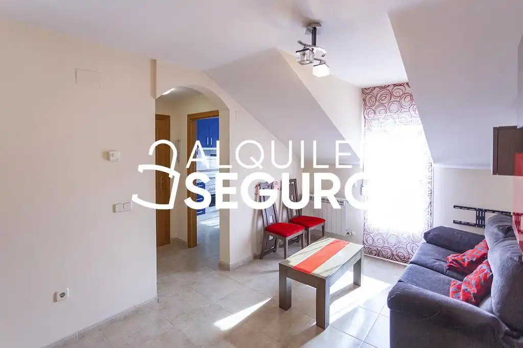 Sala de estar de Piso de alquiler en Colmenar Viejo con Aire acondicionado, Calefacción y Amueblado