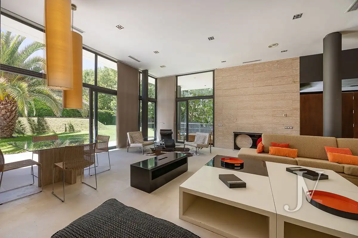 Sala de estar de Casa o chalet en venta en Madrid con Aire acondicionado, Calefacción y Jardín privado