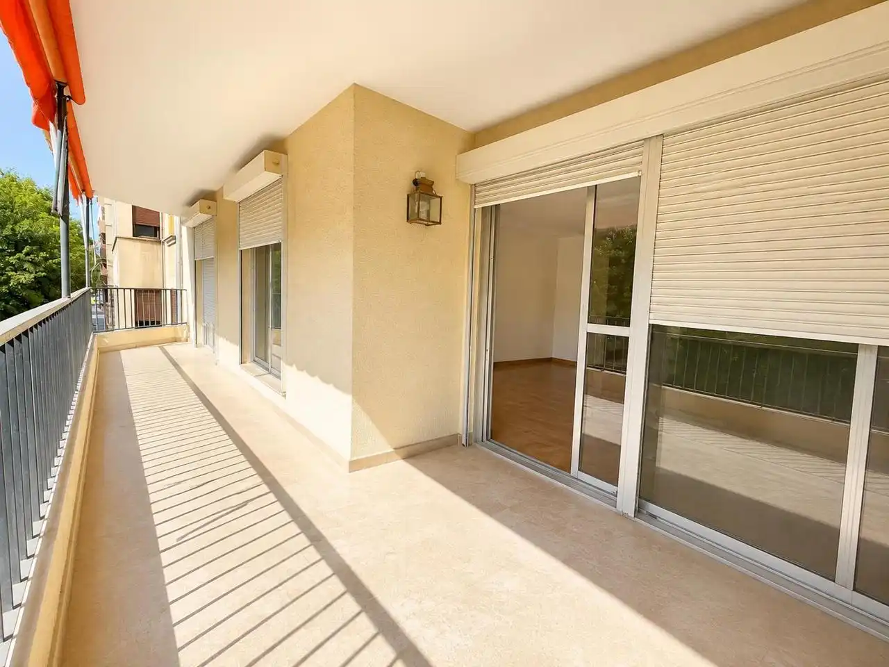 Vista exterior de Piso en venta en  Palma de Mallorca con Terraza y Balcón