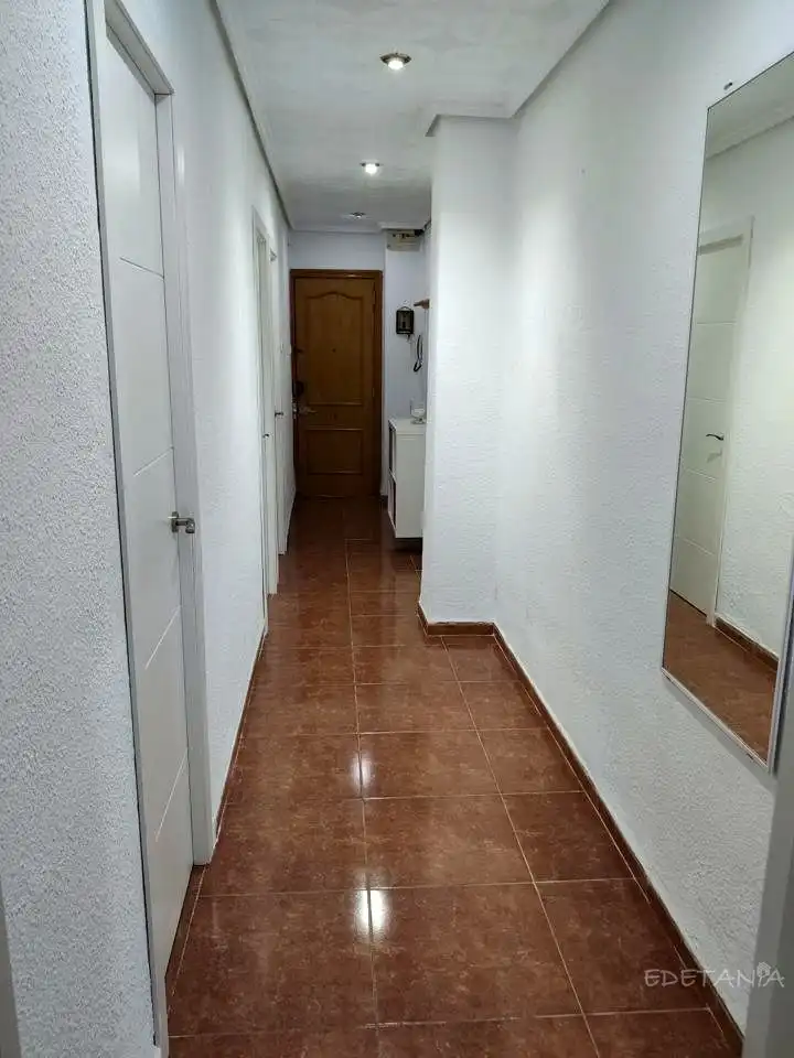 Planta baja de alquiler en Moncada con Aire acondicionado, Calefacción y Amueblado