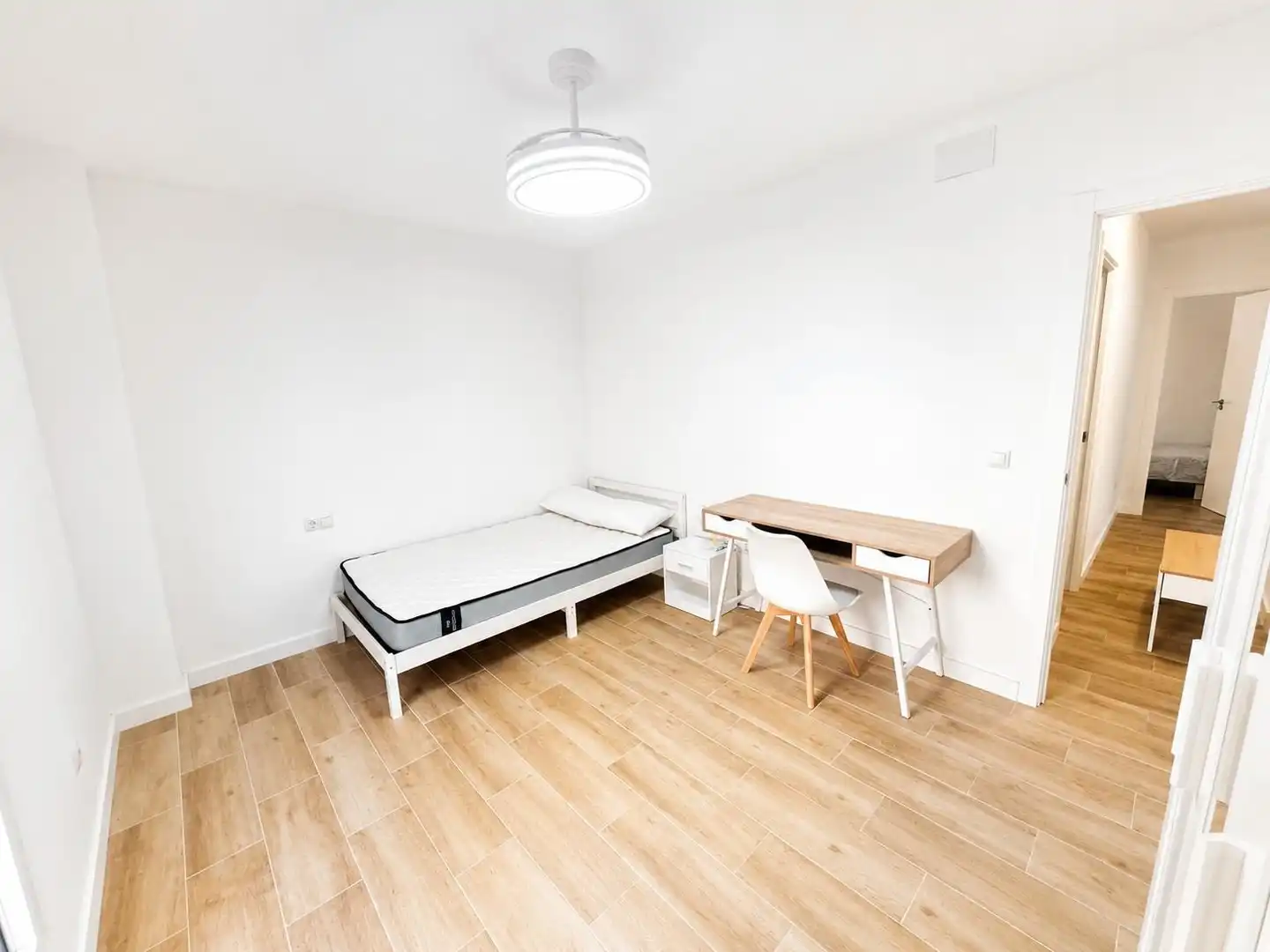 Habitación de Planta baja en venta en Almería