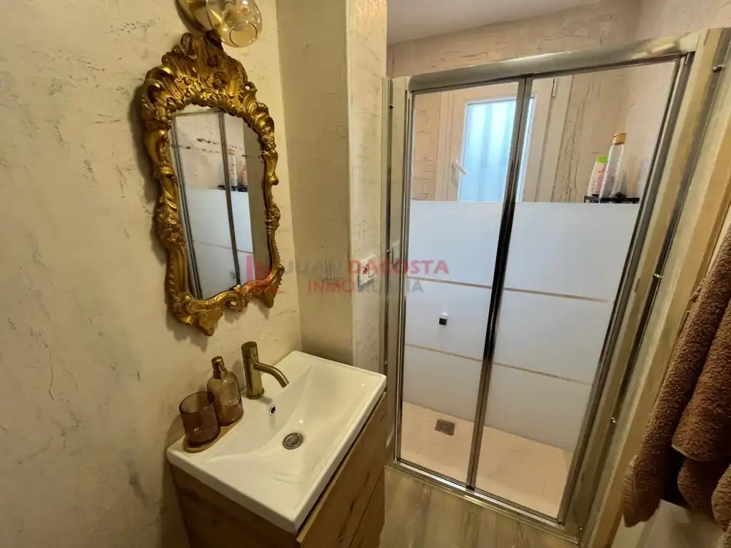 Baño de Dúplex de alquiler en Islantilla