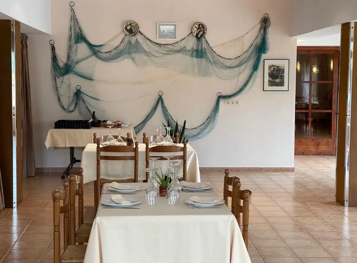 Detached house with pool for sale in Carretera de la Gola 160, imagen 22