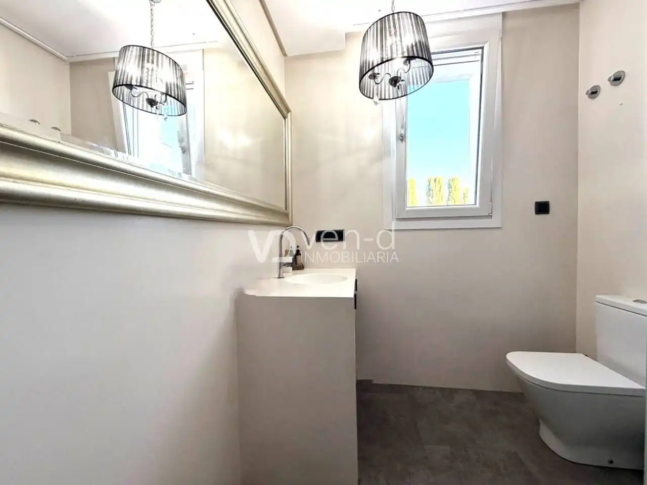 Baño de Casa o chalet de alquiler en Enguera con Aire acondicionado, Calefacción y Jardín privado