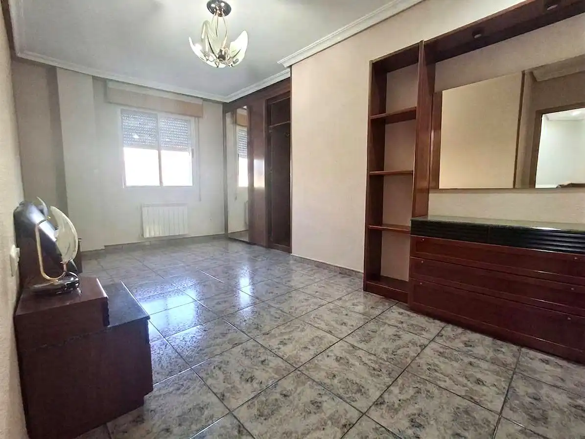 Piso en venta en La Roda