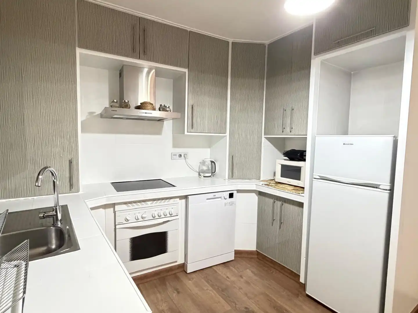Cocina de Piso en venta en Antequera con Calefacción y Terraza