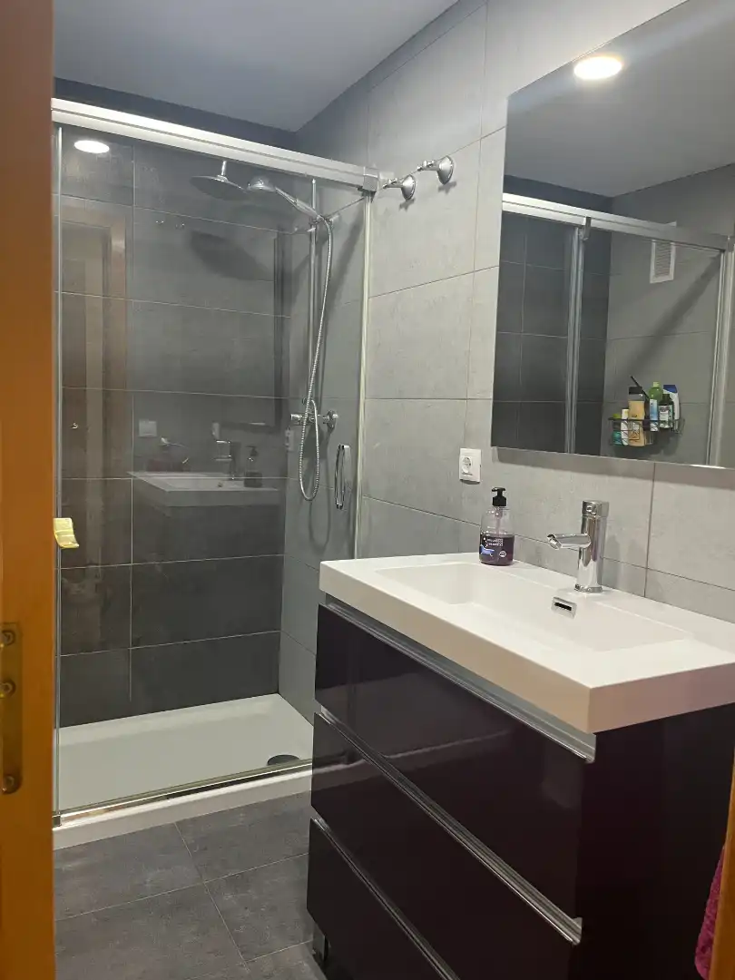 Bathroom of Flat for sale in Valencia  with Air Conditioner, Terrace and Storage room