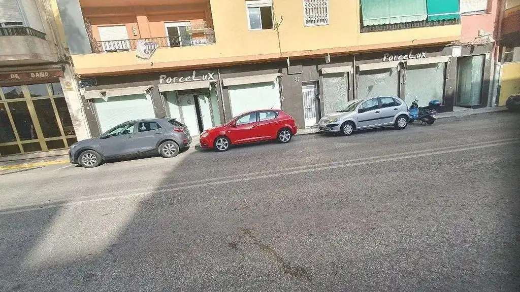 Locale commerciale in vendita a Centro, imagen 2