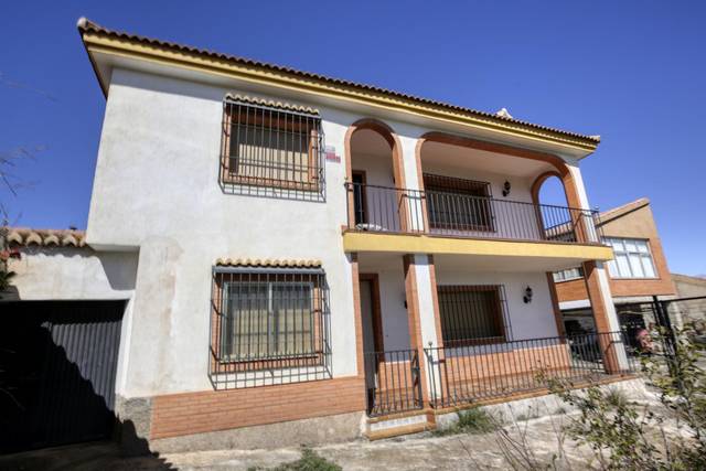 Casa-chalet en Venta en Jérez del Marquesado