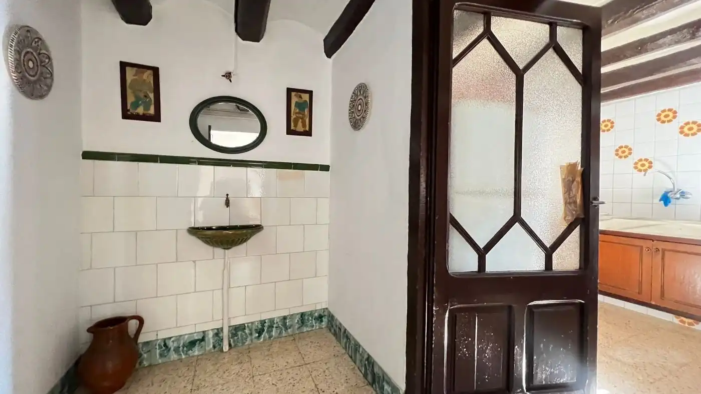 Badezimmer von Haus oder Chalet zum Verkauf in Sant Cugat Sesgarrigues mit Heizung und Balkon
