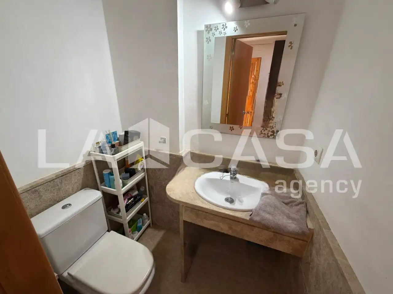 Bany de Casa adosada en venda en Montequinto amb Aire condicionat