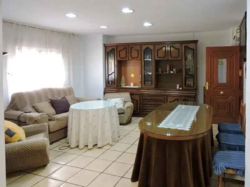 Sala d'estar de Casa o xalet en venda en Churriana de la Vega amb Terrassa i Traster