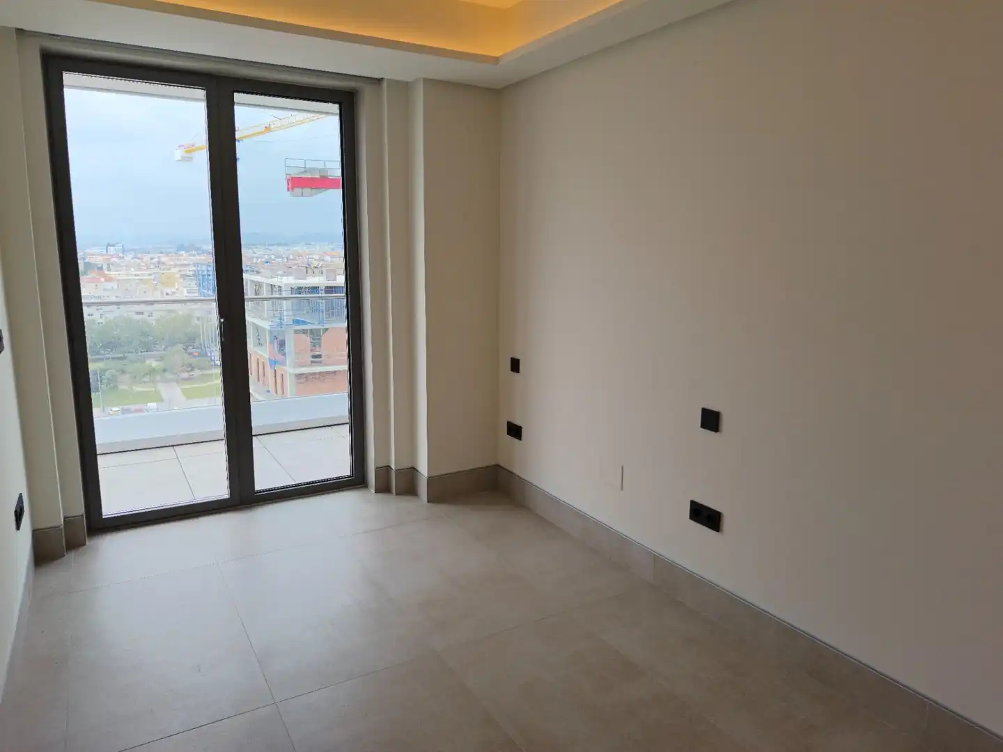 Wohnung zur Miete in Málaga mit Klimaanlage, Heizung und Terrasse