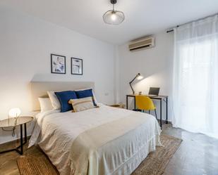 Dormitori de Apartament per a compartir en Málaga Capital amb Forn, Rentadora i Microones