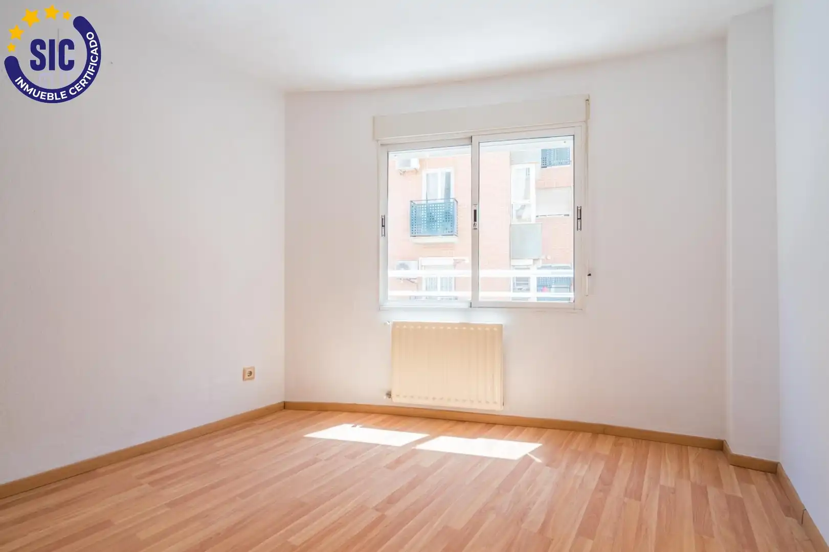 Habitación de Piso en venta en Valencia con Aire acondicionado, Calefacción y Terraza