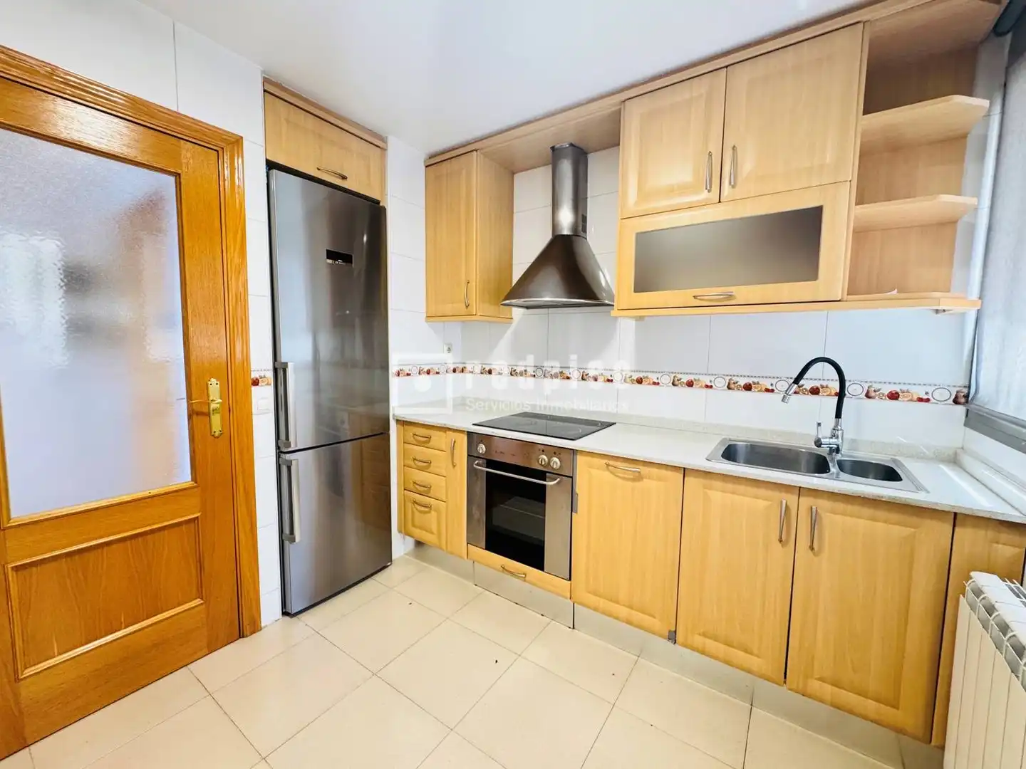 Cocina de Piso en venta en Getafe con Aire acondicionado, Calefacción y Jardín privado