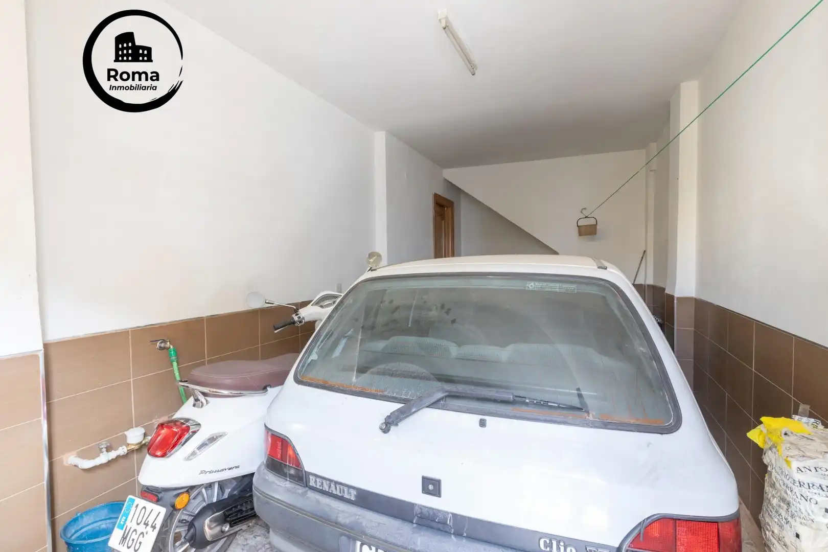 Parking de Casa adosada en venta en Maracena con Aire acondicionado, Calefacción y Terraza