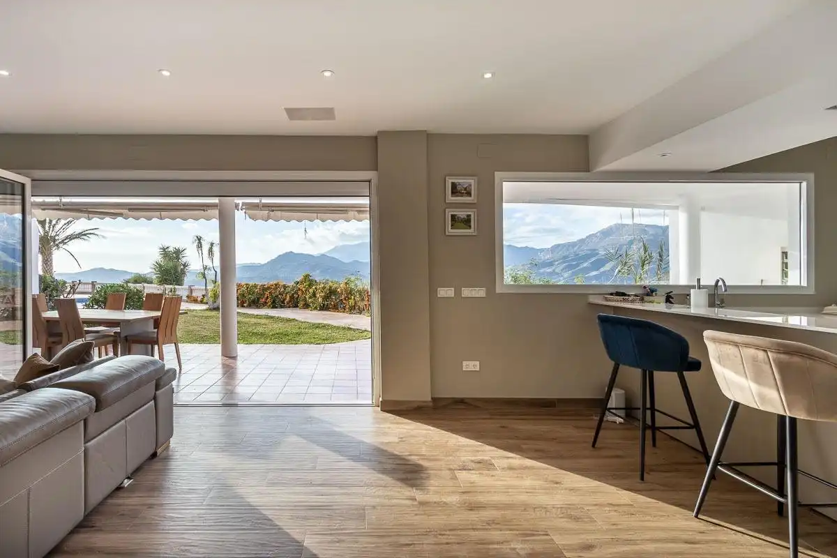 Comedor de Casa o chalet en venta en Jete con Aire acondicionado, Calefacción y Jardín privado