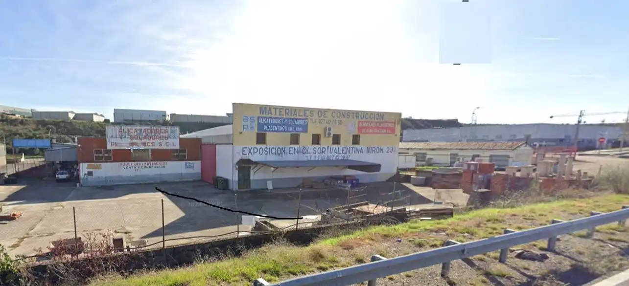 Nau industrial en venda a Zona Sur - Av. de España - San Miguel