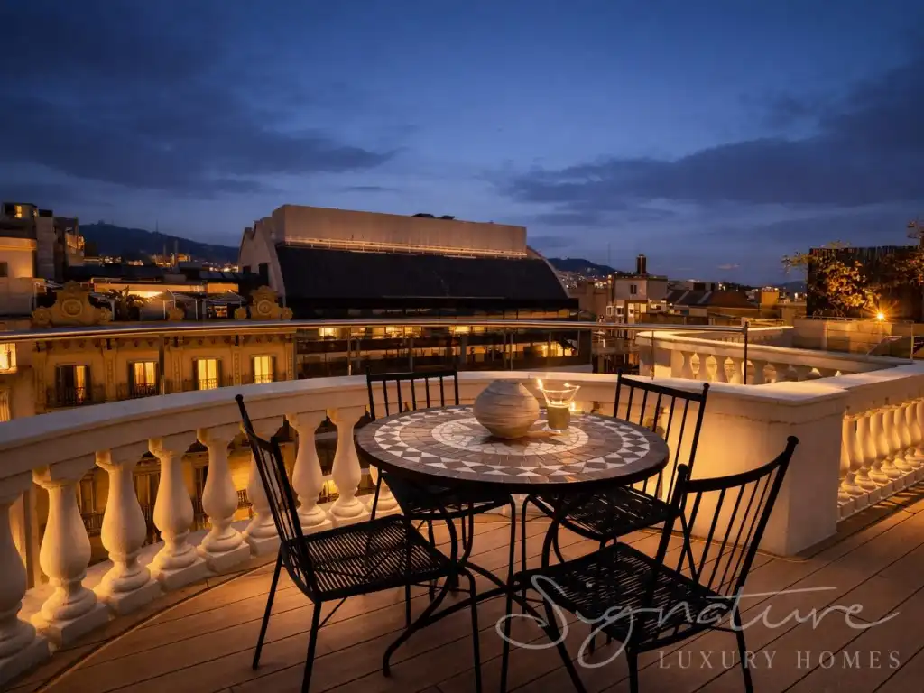Penthouse mit Aufzug zur Miete in Calle Arago, imagen 41