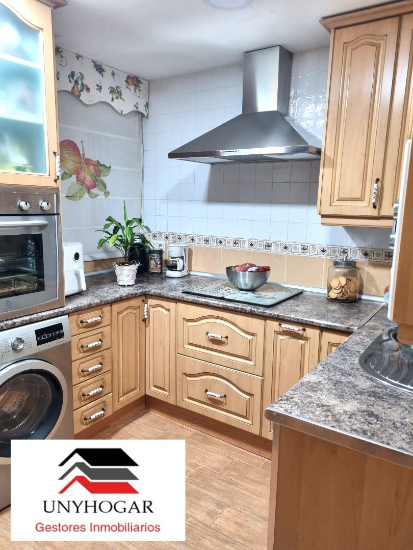 Cuina de Pis en venda en San Fernando de Henares amb Aire condicionat, Calefacció i Parquet