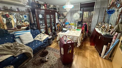 Foto 2 de Piso en venta en Orcasitas, Madrid