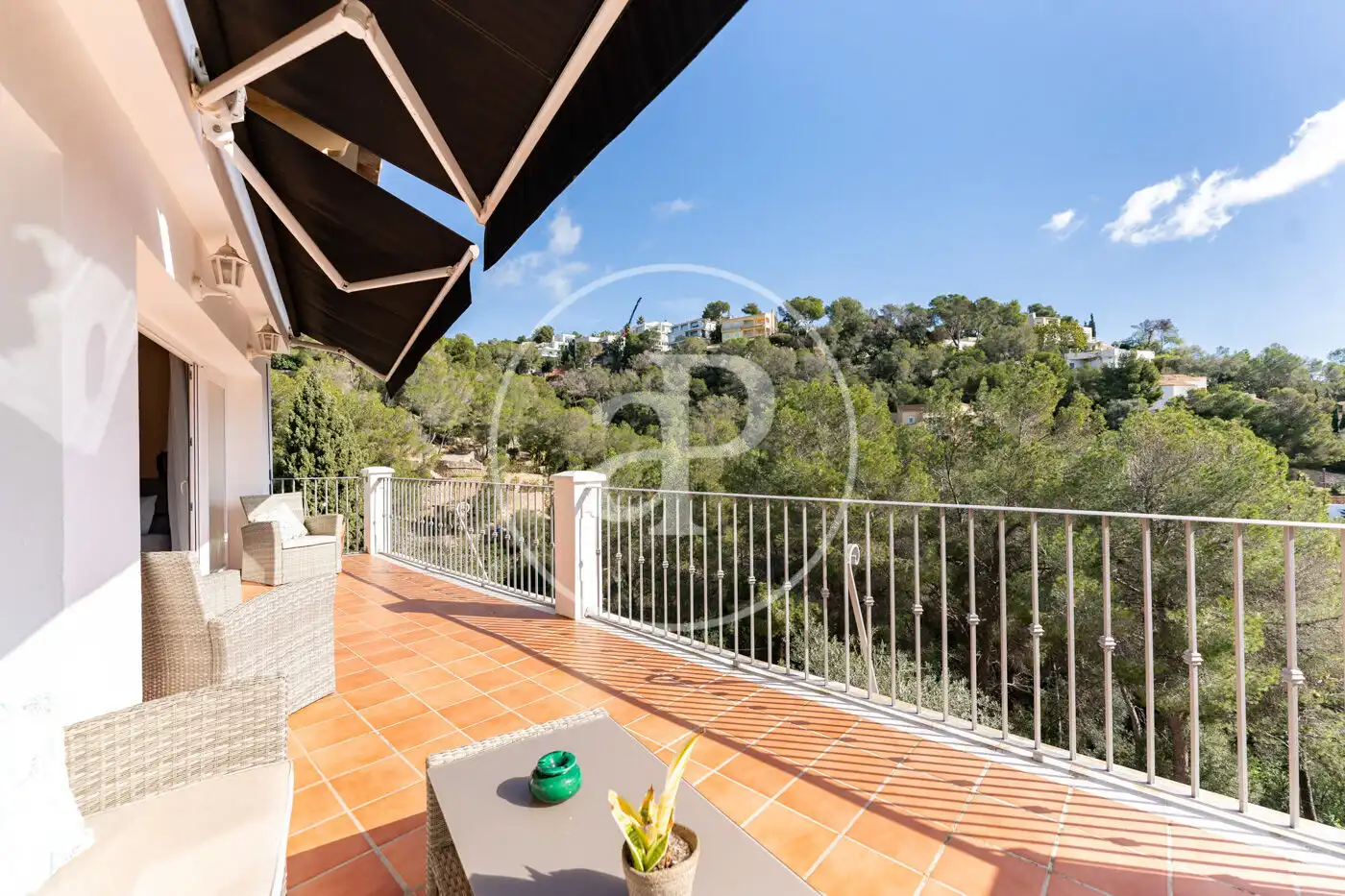 Terrassa de Casa o xalet en venda en Calvià amb Aire condicionat, Calefacció i Jardí privat