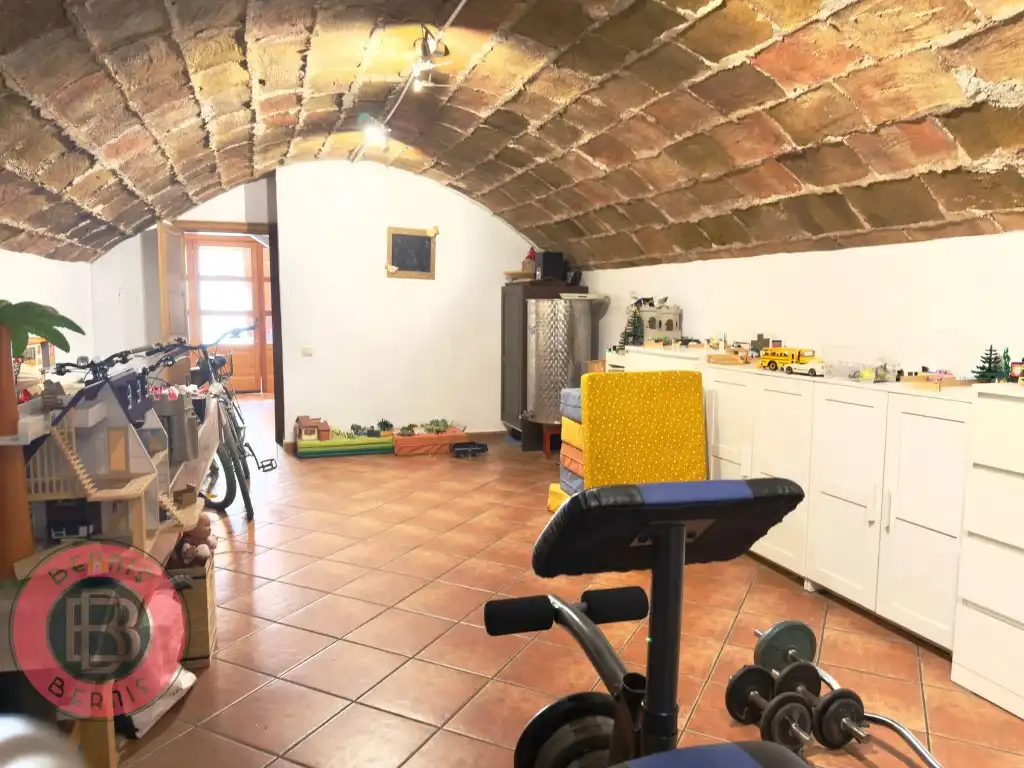 Casa adosada en venda en Piera