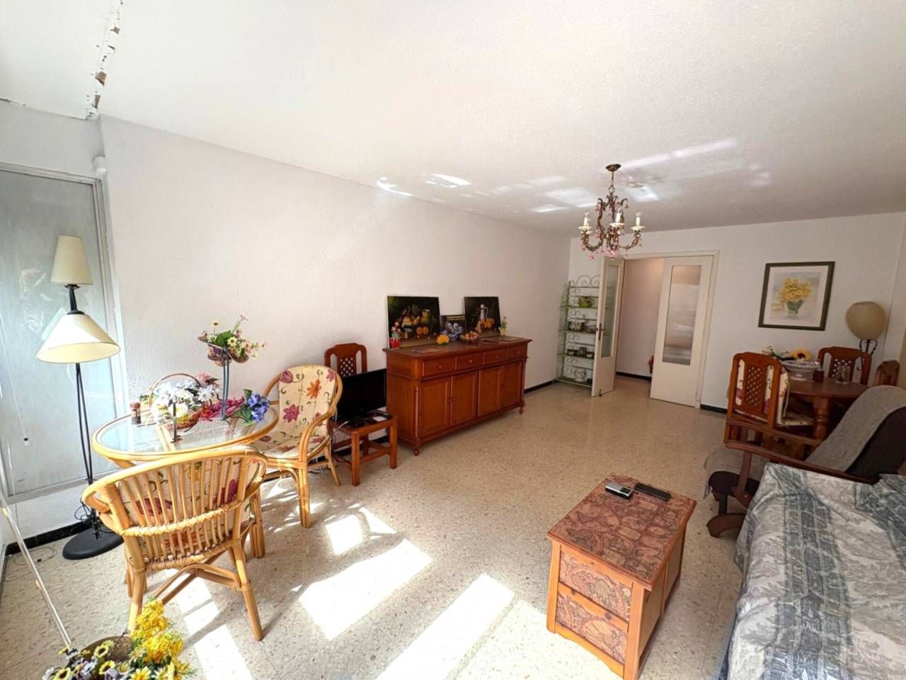 Flat for sale in Italia, Ensanche - Diputación, Centro
